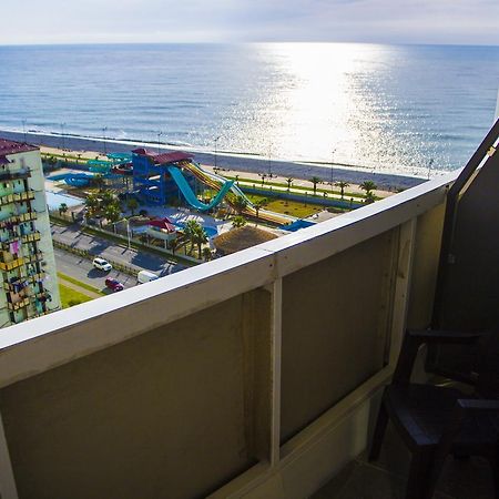 Apartament Denis In Apart-Otel Residenc บาทูมิ ภายนอก รูปภาพ
